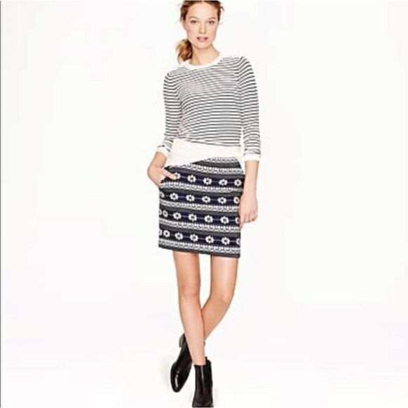 J. Crew Floral‎ Jacquard Mini Skirt Blue with POCKETS! Size 2 - Picture 1 of 5